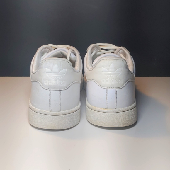 Womens Adidas Superstar Shoes - Picture 4 of 7